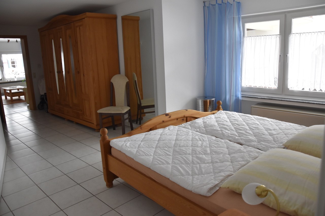 Schlafzimmer Ansicht 2